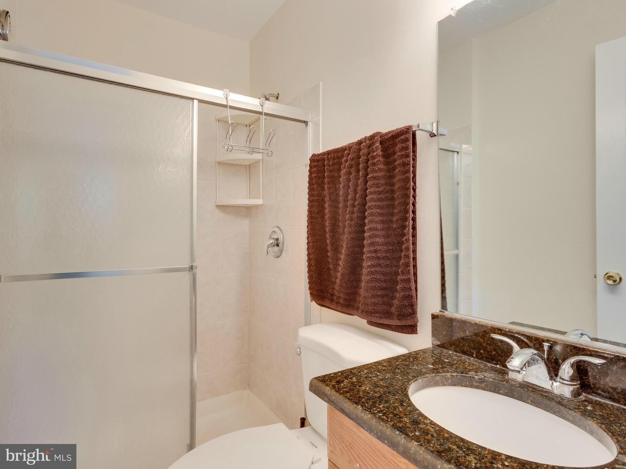 7418 Pohick Road Lorton, VA 22079 - Photo 19 of 30 Bath (Master)