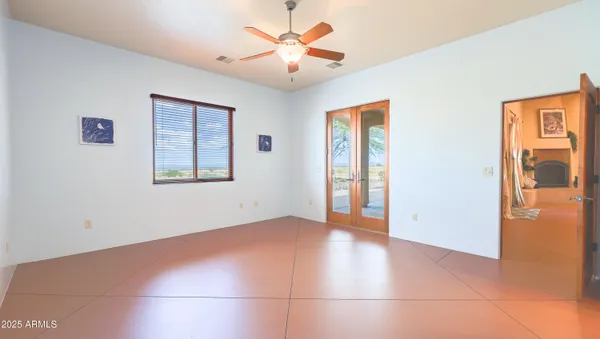 $885,000 | 6754 East Roberto Loop, Hereford, AZ 85615