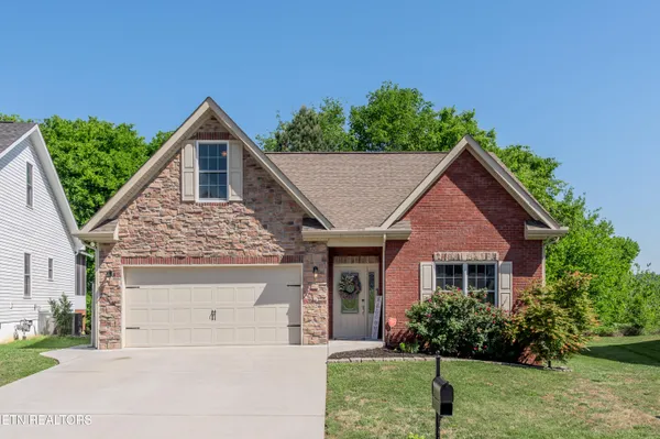 $447,500 | 3719 Locustwood Way NorthWest,, Knoxville, TN 37921
