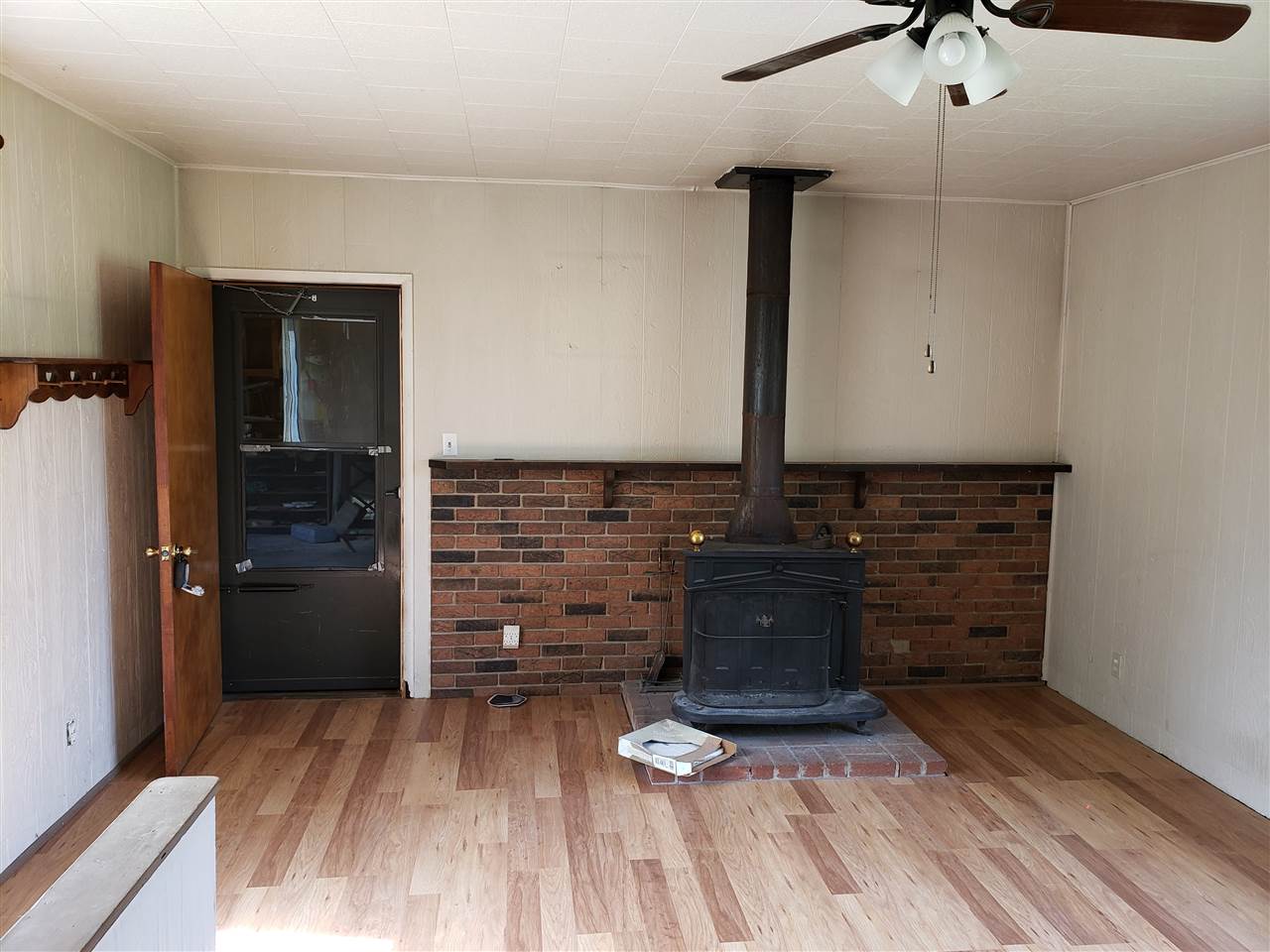 6055 Coldwater Road Flushing, MI 48433 - Photo 26 of 40