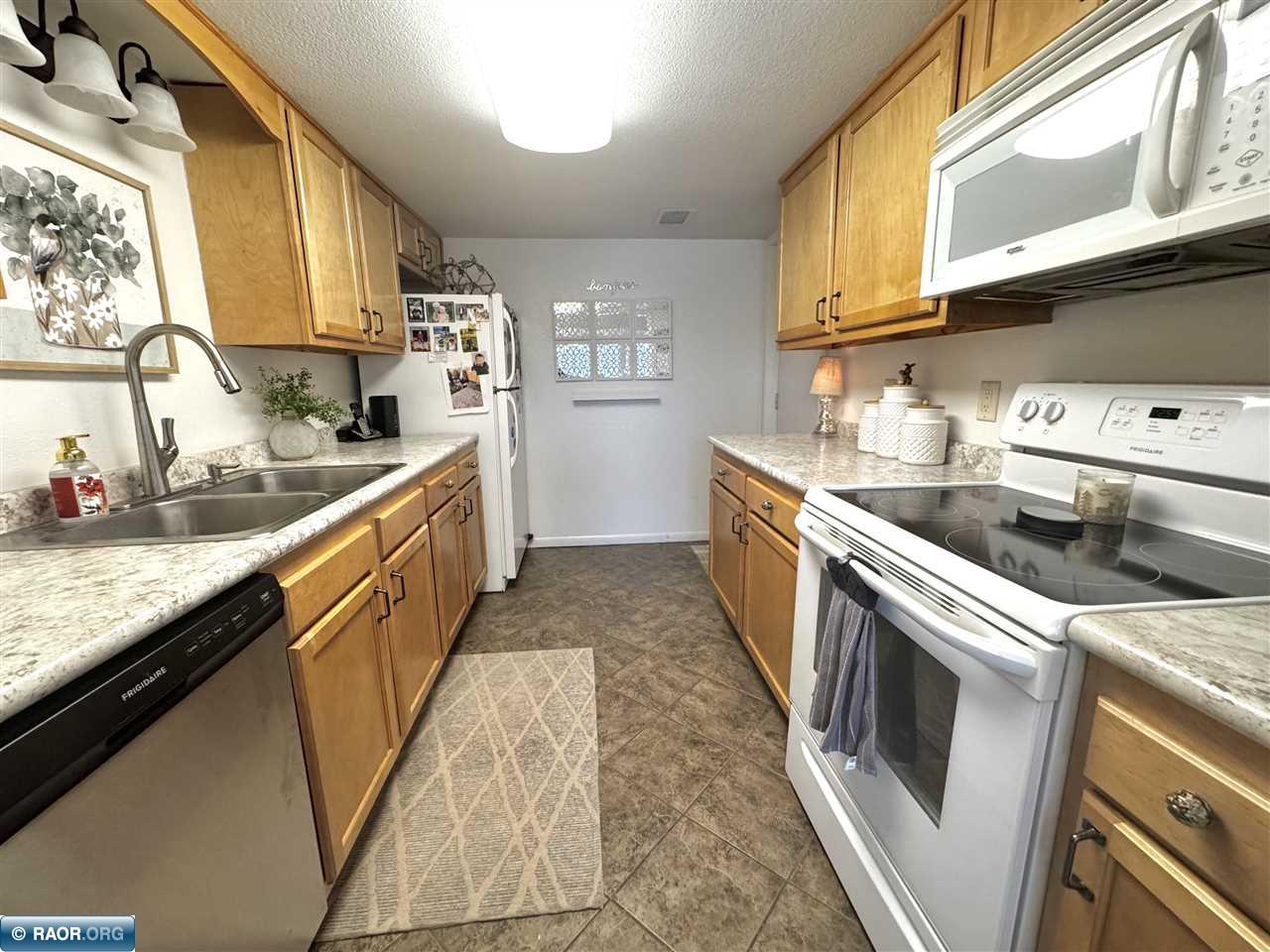1217 Cedar Lane Virginia, MN 55792 - Photo 7 of 19