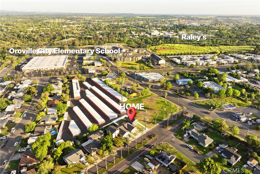 4 La Palma Drive Oroville, CA 95965 - Photo 33 of 39 an aerial view of residential houses with outdoor space