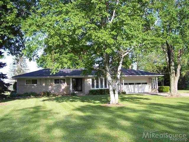 298 Howell Road Allenton, MI 48002 - Photo 1 of 19 h1.jpg