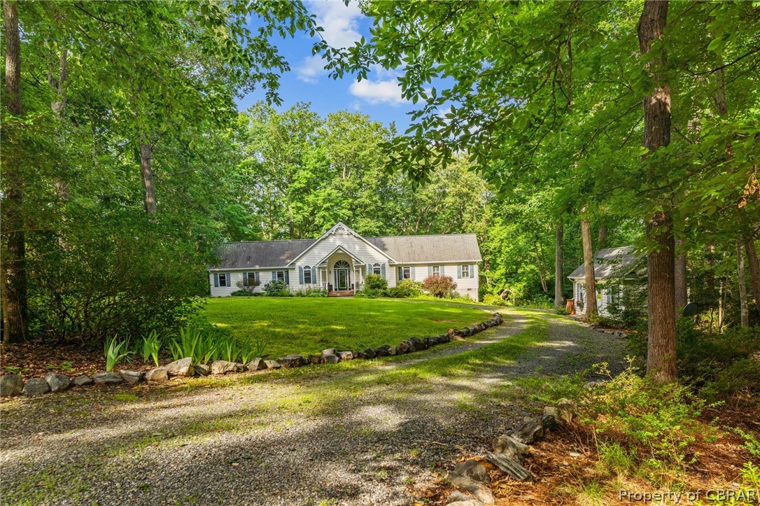722 Kissinger Springs Road Callao, VA 22435 - Photo 2 of 38