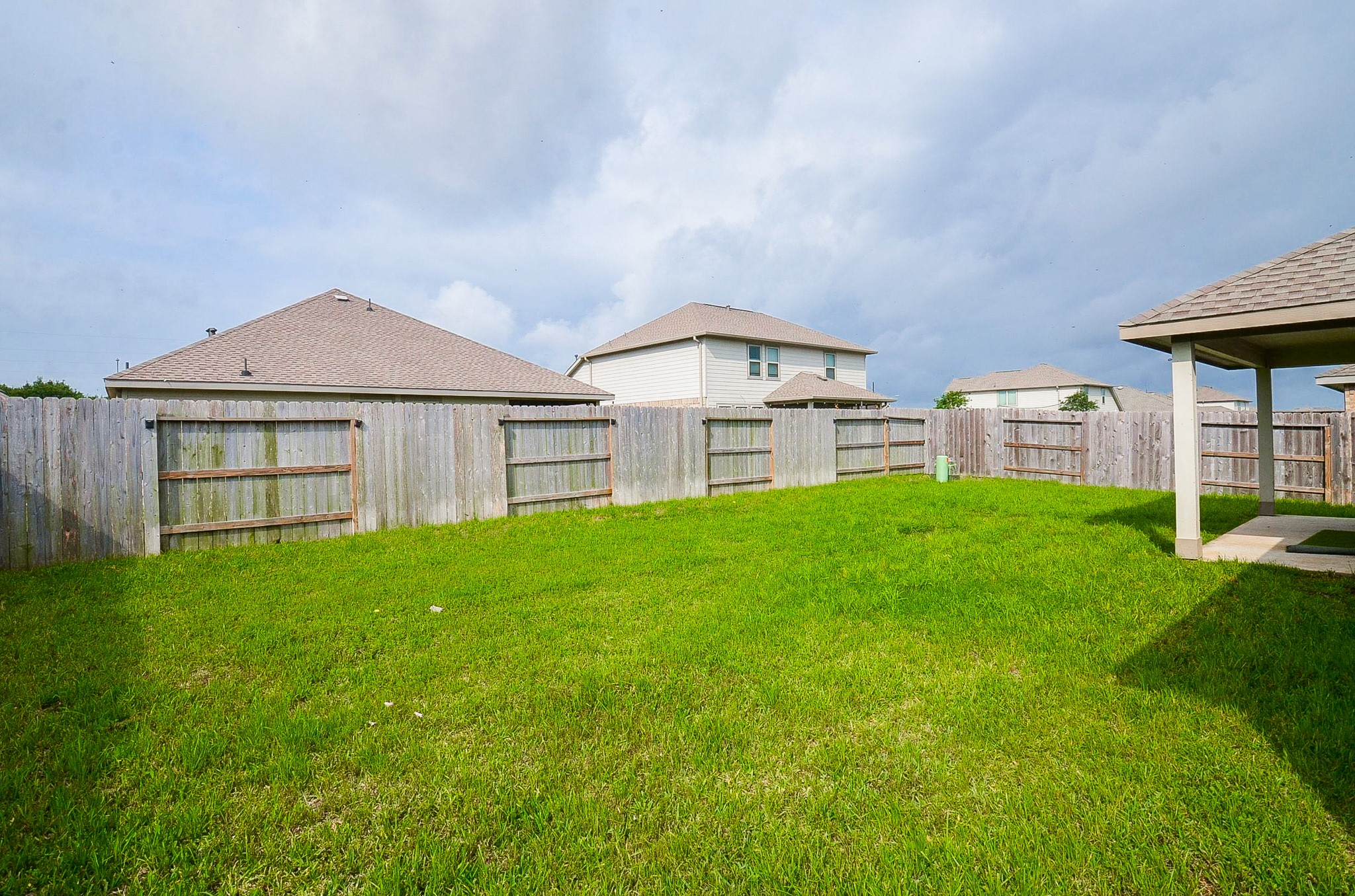 5308 Rushing Brk Lane Richmond, TX 77469 - Photo 21 of 24 Plenty of room for a pool or playground