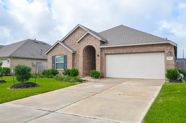 $325,000 | 5308 Rushing Brk Lane, Richmond, TX 77469