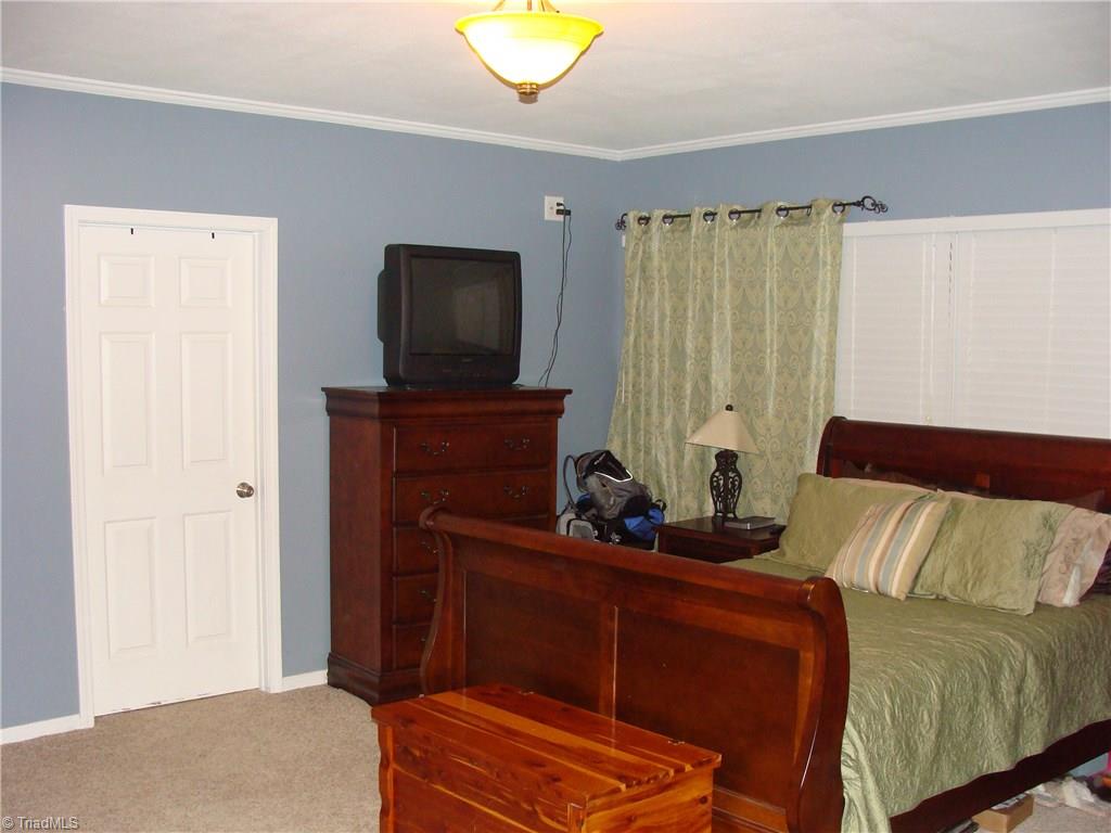 418 Liberty School Road State Road, NC 28676 - Photo 9 of 19 Gallery Image 9