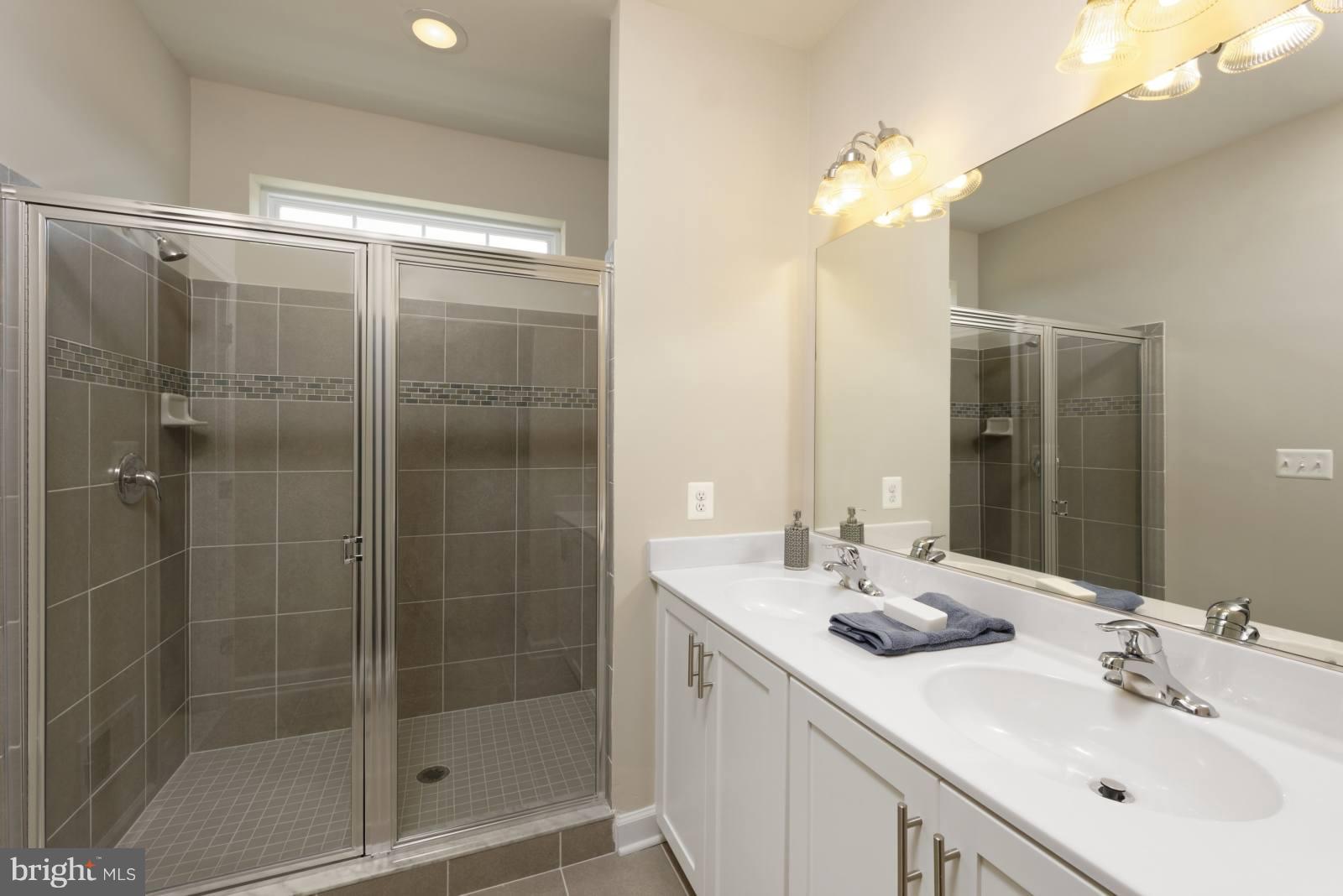 9913 Wood Spring Terrace Lanham, MD 20706 - Photo 10 of 14 Bath (Master)