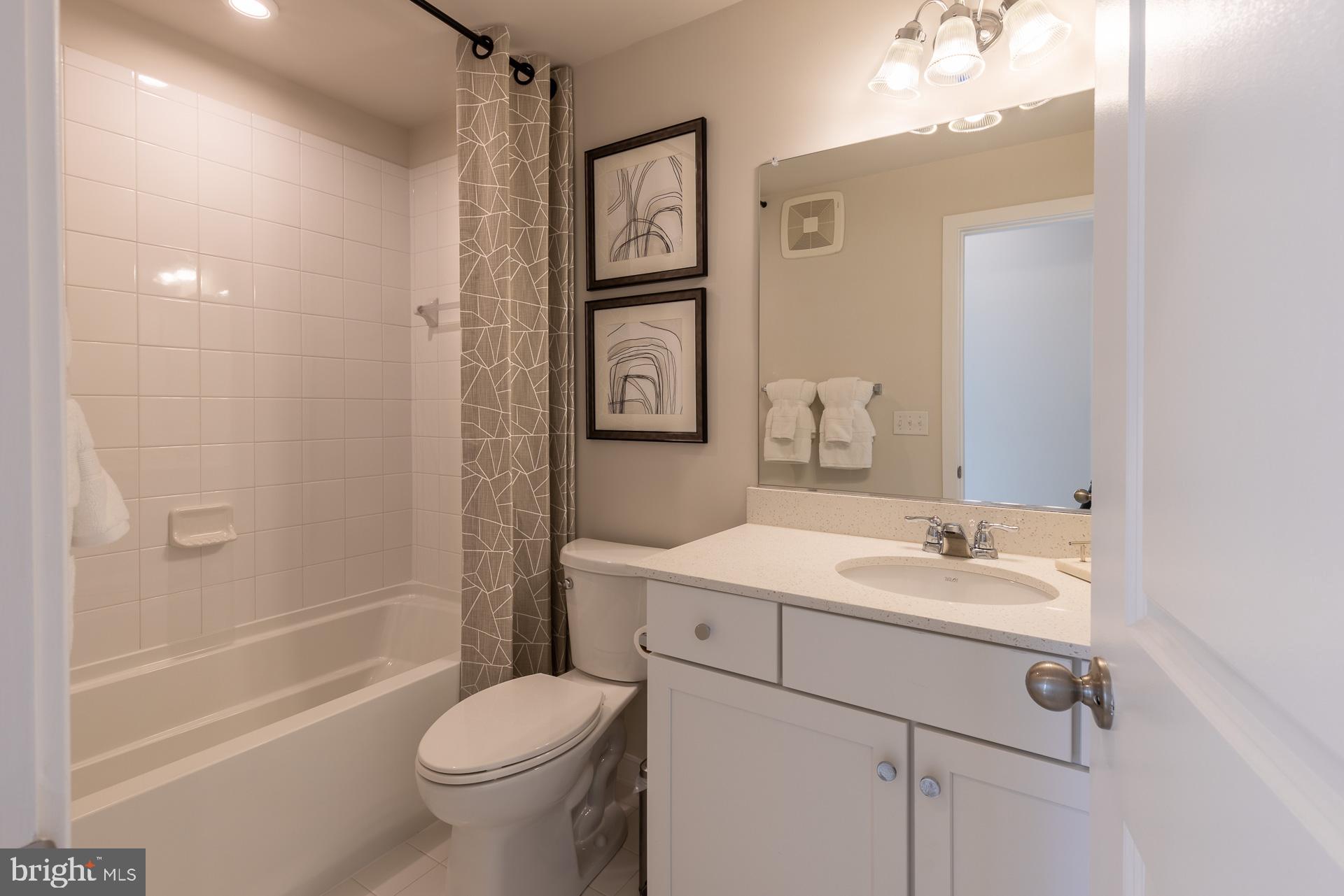 20967 Bluebird Square Sterling, VA 20165 - Photo 12 of 23