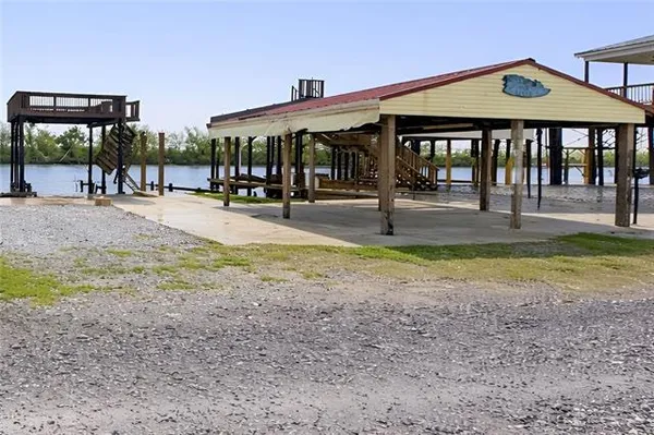 $39,900 | 7481 Edgewater Drive, Chauvin, LA 70344