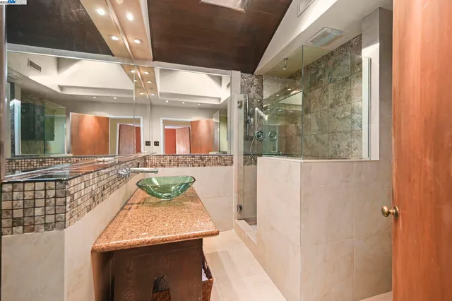 $1,988,000 | 799 Moraga Road, Lafayette, CA 94549