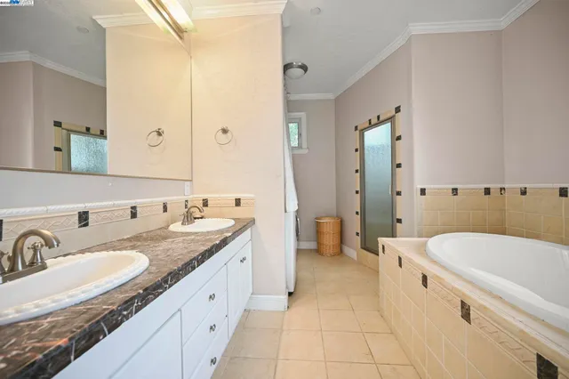 $1,988,000 | 799 Moraga Road, Lafayette, CA 94549