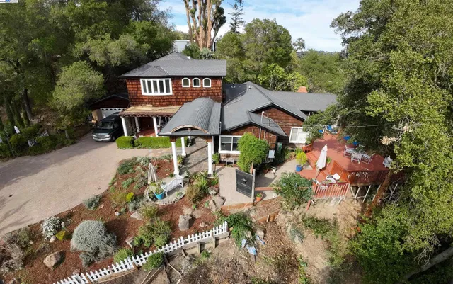 $1,988,000 | 799 Moraga Road, Lafayette, CA 94549