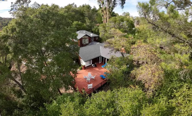 $1,988,000 | 799 Moraga Road, Lafayette, CA 94549