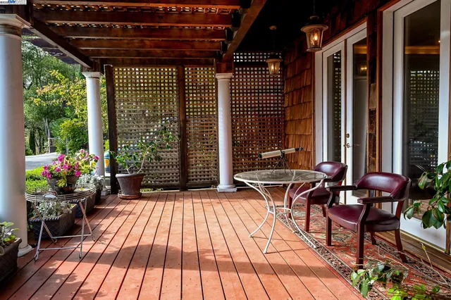 $1,988,000 | 799 Moraga Road, Lafayette, CA 94549