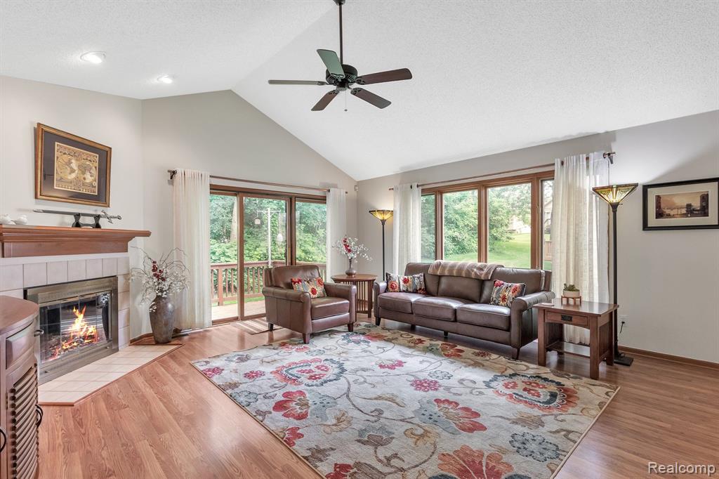 21745 River Ridge Trail, Unit 129 Farmington Hills, MI 48335 - Photo 6 of 34