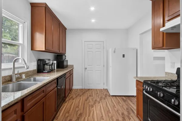 $325,000 | 5312 Rockwell Drive, North Highlands, CA 95660
