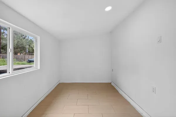$325,000 | 5312 Rockwell Drive, North Highlands, CA 95660
