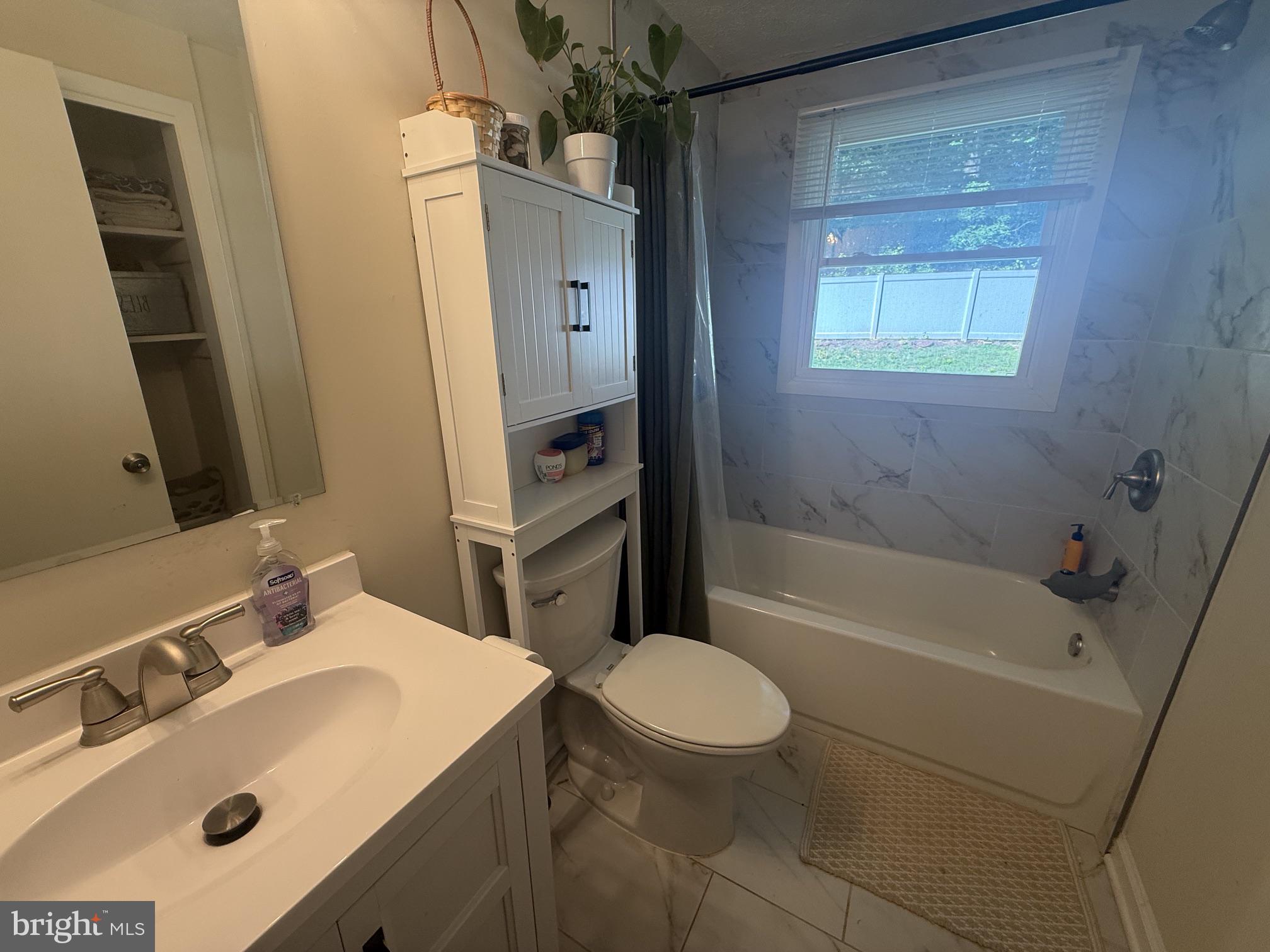 15073 Richmond Road Culpeper, VA 22701 - Photo 8 of 14 Bright and airy bathroom retreat.