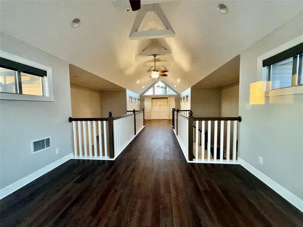 $3,300 | 3815 Holly Ridge Drive, Unit GUEST, Longview, TX 75605