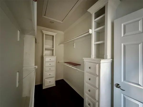 $3,300 | 3815 Holly Ridge Drive, Unit GUEST, Longview, TX 75605