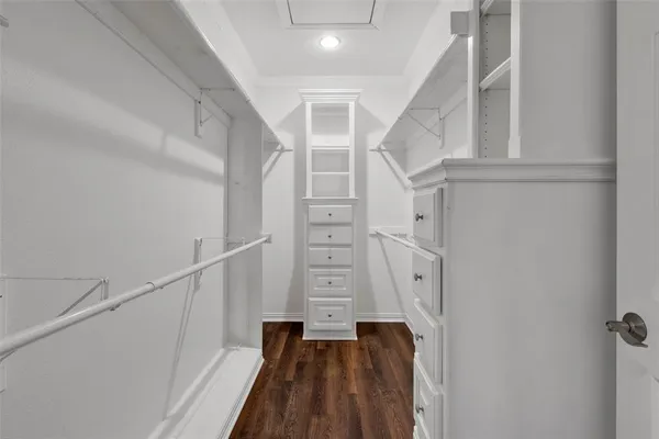 $3,300 | 3815 Holly Ridge Drive, Unit GUEST, Longview, TX 75605