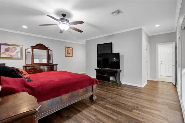 $3,300 | 3815 Holly Ridge Drive, Unit GUEST, Longview, TX 75605