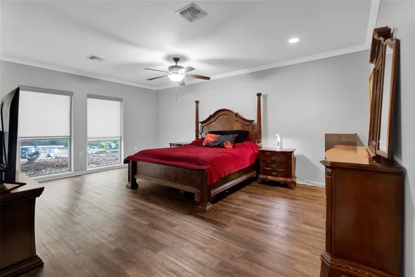 $3,300 | 3815 Holly Ridge Drive, Unit GUEST, Longview, TX 75605