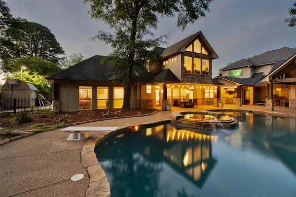 $3,300 | 3815 Holly Ridge Drive, Unit GUEST, Longview, TX 75605