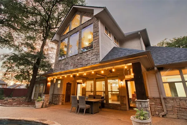 $3,300 | 3815 Holly Ridge Drive, Unit GUEST, Longview, TX 75605
