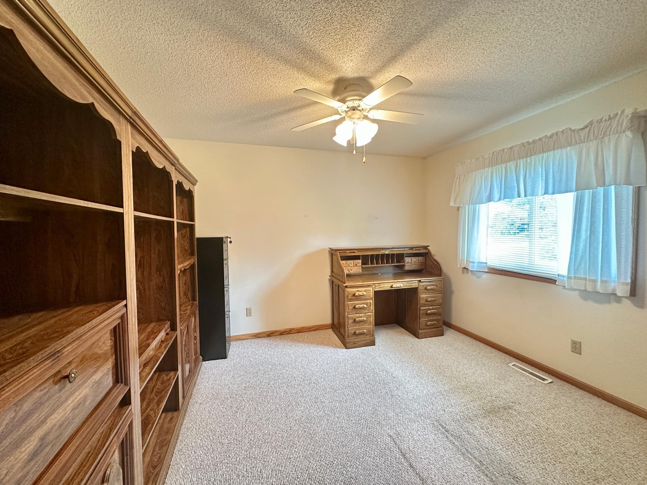 6 Oak Ridge Trail Circle Pines, MN 55014 - Photo 21 of 32