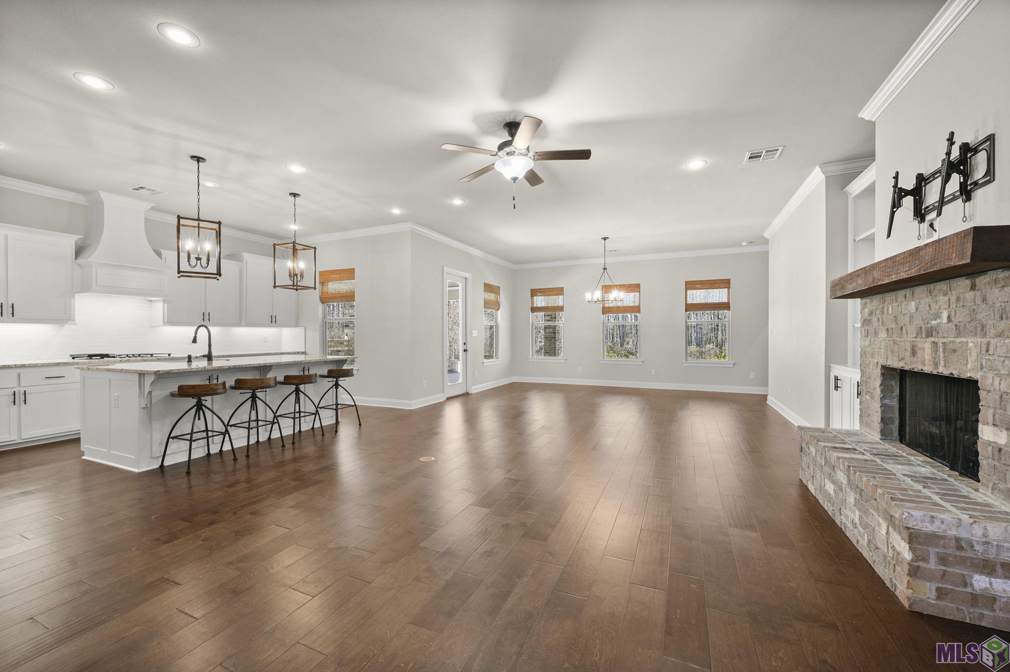 23373 Cypress Cove Springfield, LA 70462 - Photo 6 of 51