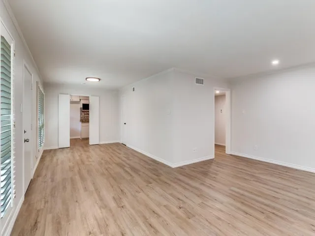 $2,800 | 11108 Valleydale Drive, Unit B, Dallas, TX 75230