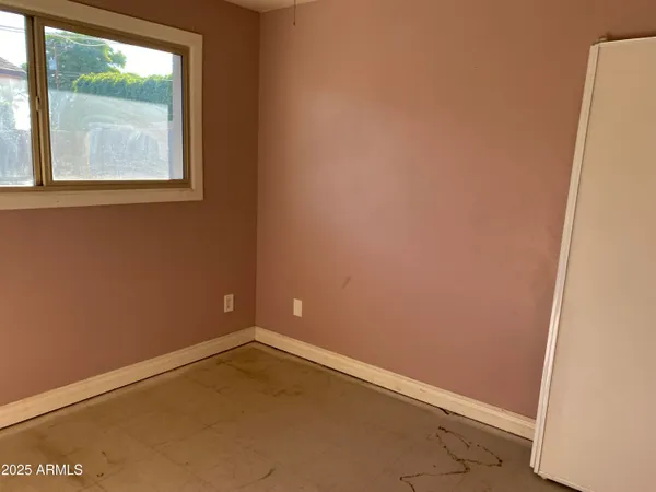 $279,900 | 5231 West Cambridge Avenue, Phoenix, AZ 85035