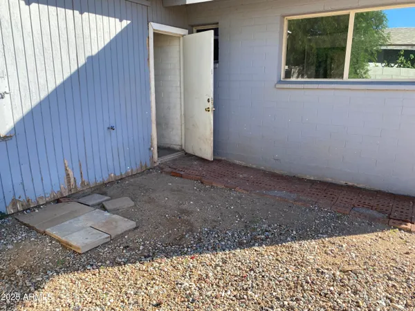 $279,900 | 5231 West Cambridge Avenue, Phoenix, AZ 85035