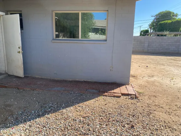 $279,900 | 5231 West Cambridge Avenue, Phoenix, AZ 85035