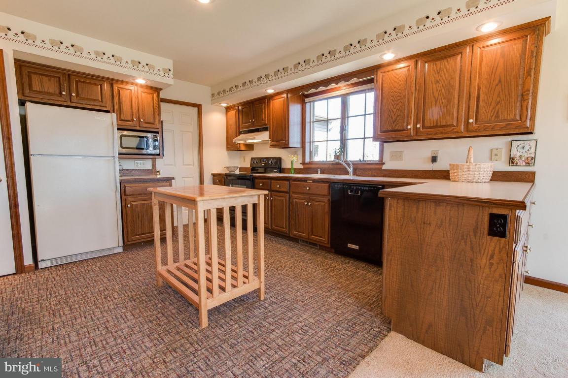 5 Strawberry Lane Lititz, PA 17543 - Photo 12 of 53