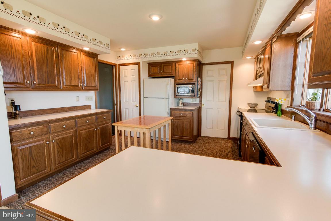 5 Strawberry Lane Lititz, PA 17543 - Photo 13 of 53