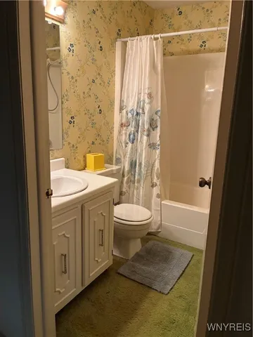 $269,900 | 70 Hickory Hill Road, Amherst, NY 14221