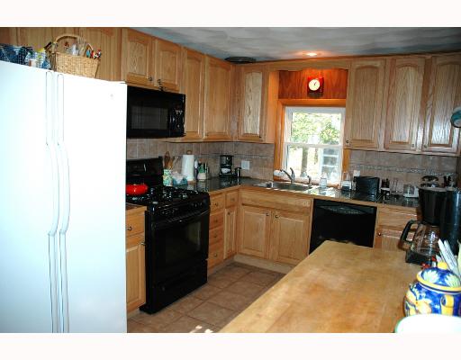 120 Alder Road Charlestown, RI 02813 - Photo 6 of 8 Kitchen.