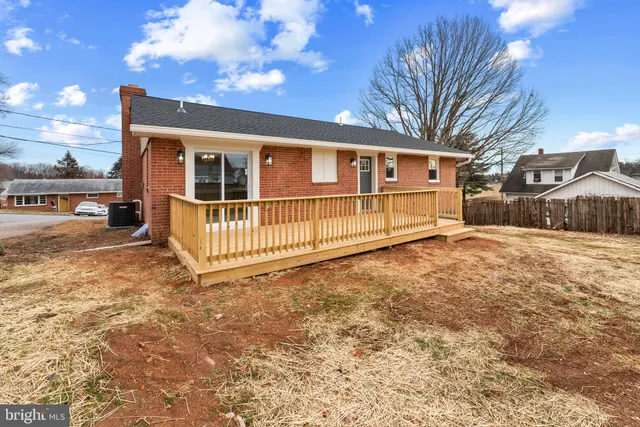 $450,000 | 5903 Hilltop Avenue, Baltimore, MD 21207