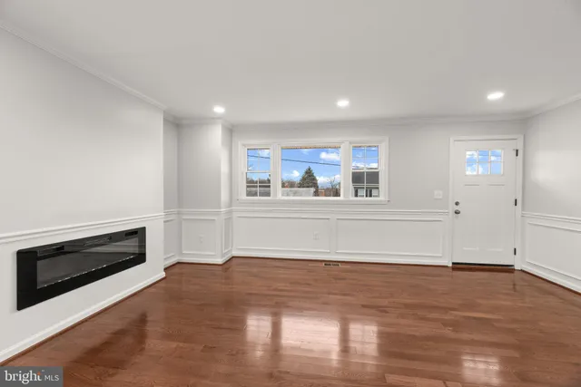 $450,000 | 5903 Hilltop Avenue, Baltimore, MD 21207