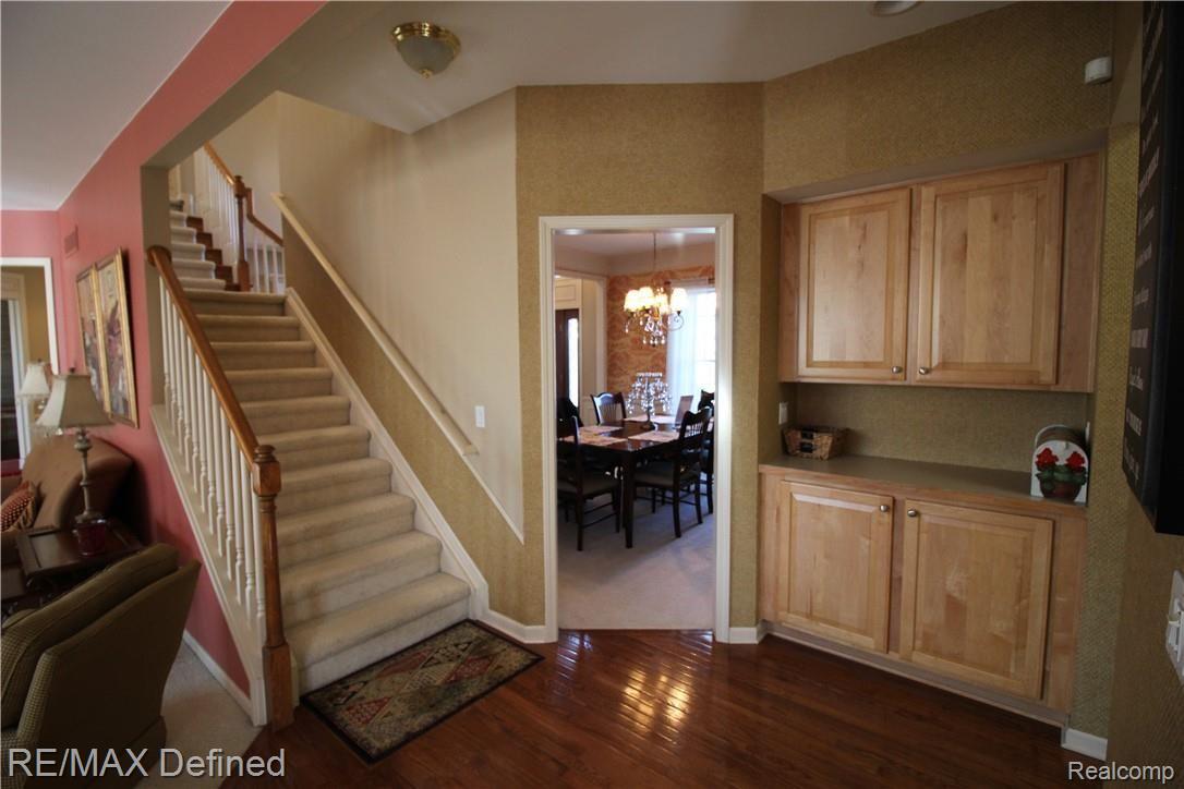 3727 Woodmonte Drive Rochester, MI 48306 - Photo 13 of 28 Convenient Staircase to Kitchen