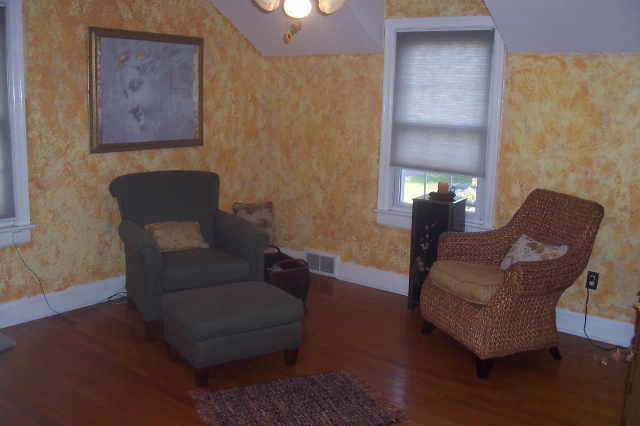 2424 Lofton Road Southwest Roanoke, VA 24015 - Photo 5 of 8 Bedroom