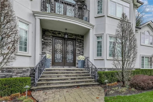 $4,500,000 | 38 South Parker Drive, Monsey, NY 10952