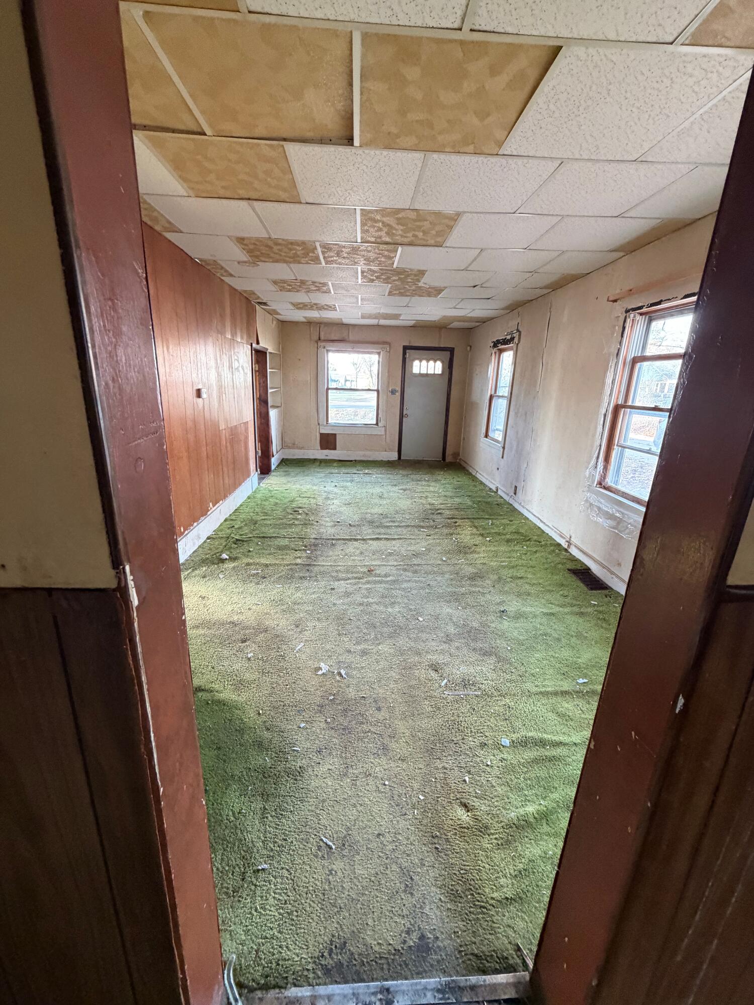 1626 Territorial Road Benton Harbor, MI 49022 - Photo 9 of 11 08