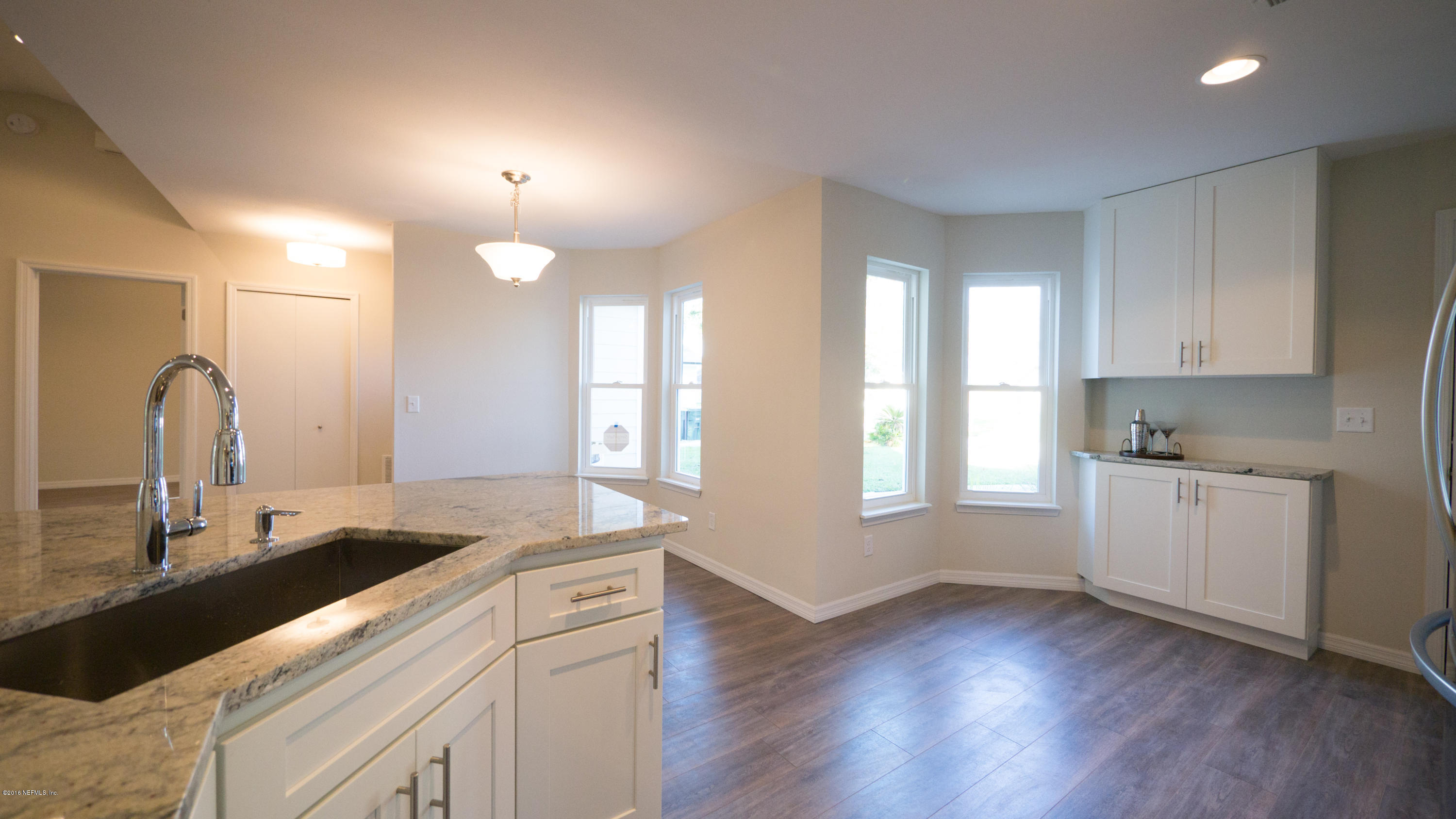 944 Aries Road West Jacksonville, FL 32216 - Photo 19 of 47 Elegant & Comfortable