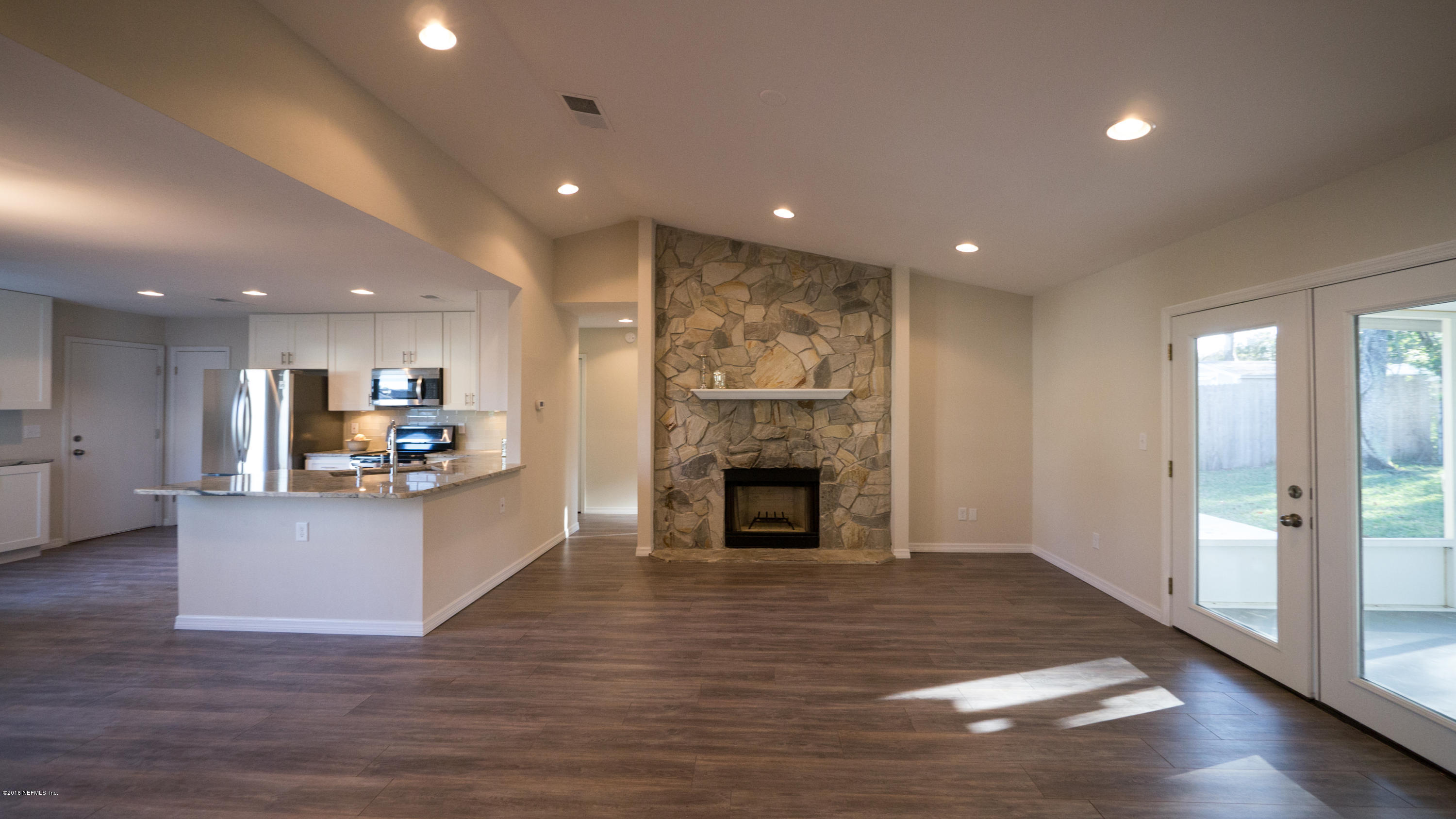 944 Aries Road West Jacksonville, FL 32216 - Photo 4 of 47 Wood Burning Fireplace
