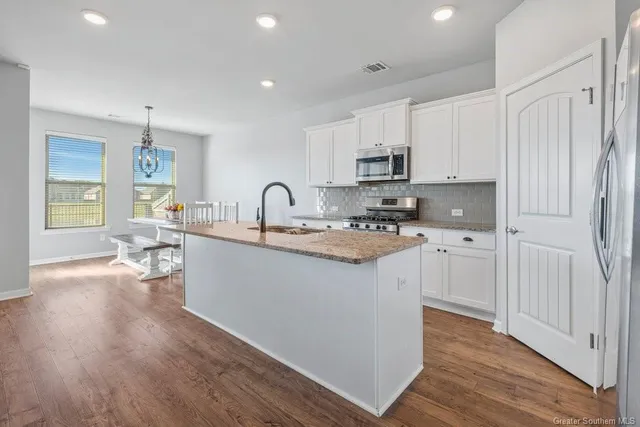 $256,500 | 317 Langley Drive, Sulphur, LA 70665