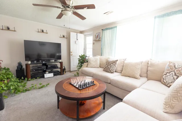 $129,500 | 202 Kirven Street, Pinewood, SC 29125